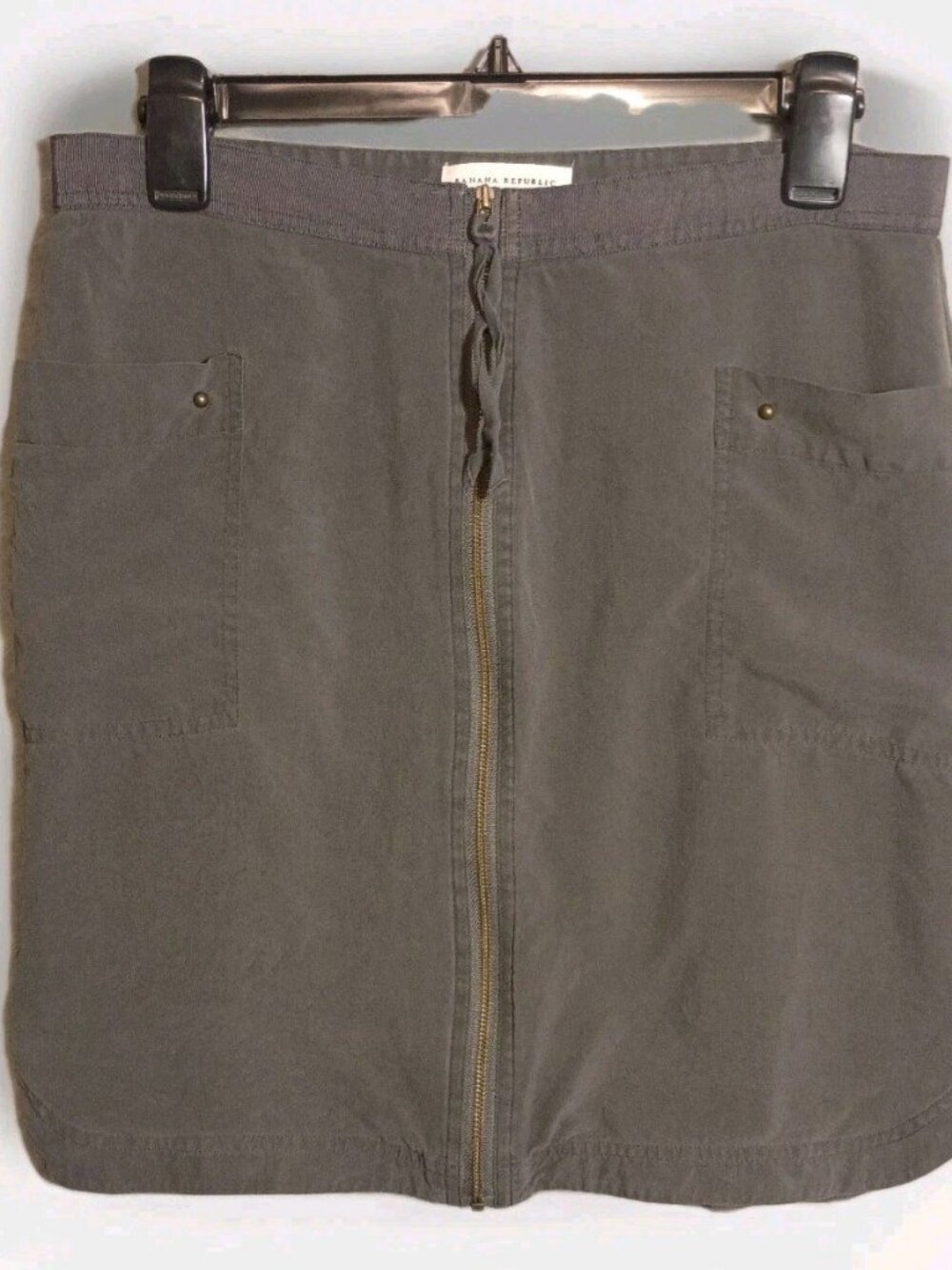 Unique Vtg Banana Republic 100% Silk Full Front Zip Mini Skirt Dark Gray Size 8